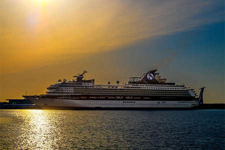 Skysea Cruise Ship Restaurant